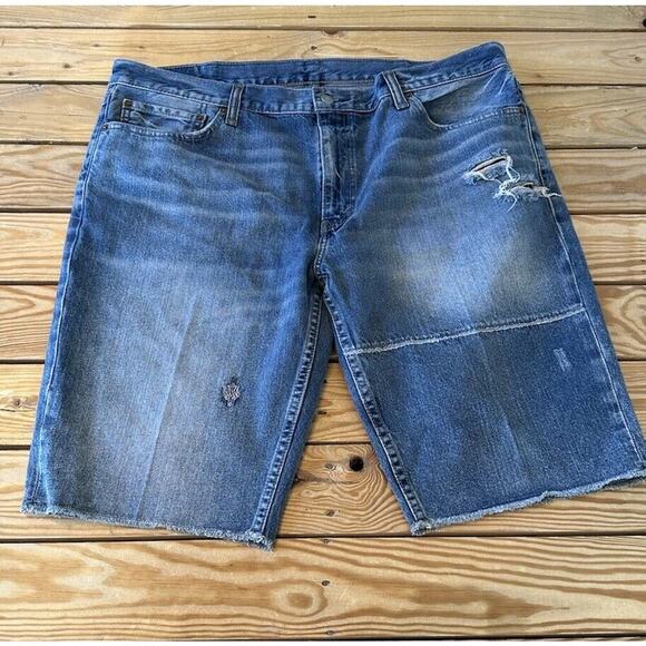Levi’s 511 Denim Shorts Size 40 Women’s Blue - Picture 1 of 9